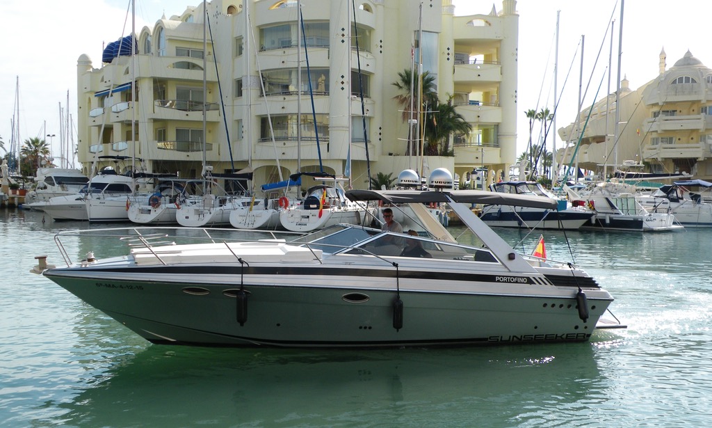 boat-rentals-benalmadena-andalucia-sunseeker-portofino-31-processed